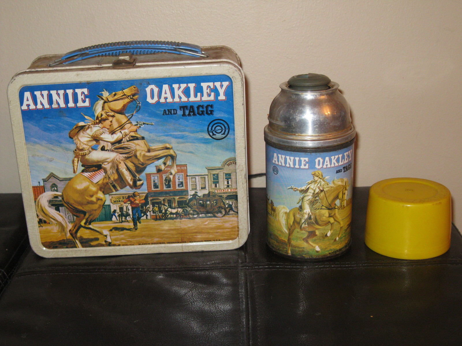 1955 Annie Oakley Lunch Box | Greatest Collectibles